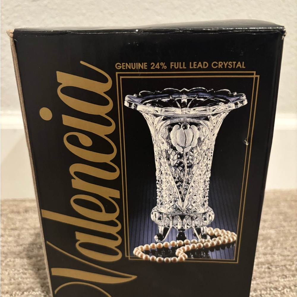 Valencia crystal floral footed vase- genuine 24% full lead crystal, box included